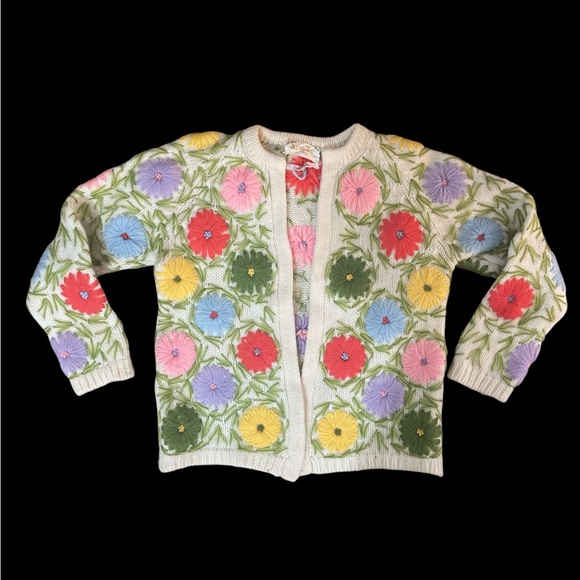 jeri jo Sweaters - Vintage Jeri Jo floral embellished cardigan sweater unique multi floral